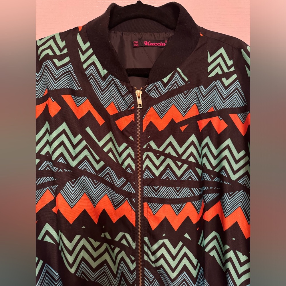 Colorful Chevron Patterned Jacket - image 4